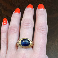 Art Nouveau 18k Cabochon Sapphire Ring