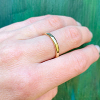Turn of the 20th Century Comfort Fit Gold Band