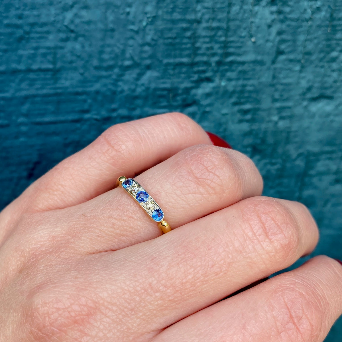 Cornflower Blue Sapphire and Diamond Band