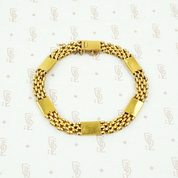 Luxurious 15ct Gold and OMC Diamond Bracelet