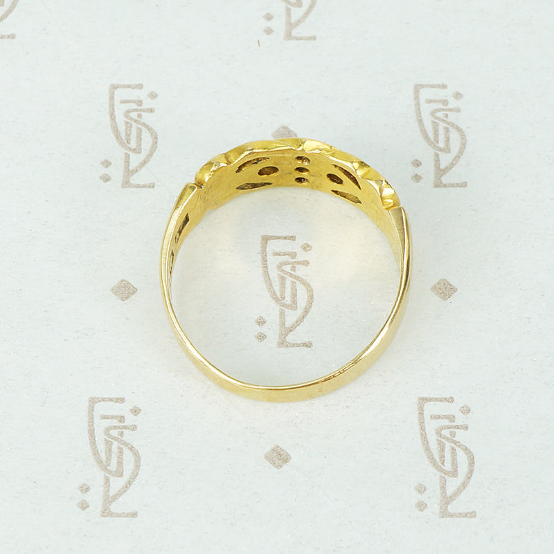 English 18k Gold OMC Diamond Band