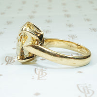 Gorgeous Big Citrine 18k Gold Ring circa 1950