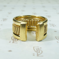 Summery Italian Gold Cuff Ring 18k
