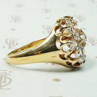 Sublime 18k Yellow Gold Pear OMC Diamond Ring