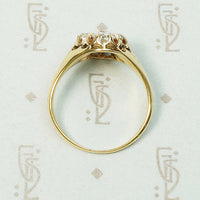 Sublime 18k Yellow Gold Pear OMC Diamond Ring