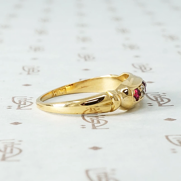 London Ruby and Diamond Victorian Band