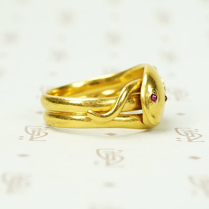 Entwined Snakes Ring 18k Yellow Gold Ruby and Diamond Eyes