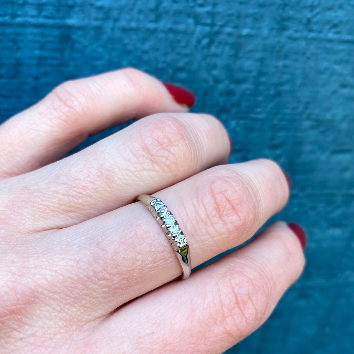 Romantic & Refined 1940s Diamond Wedding Band