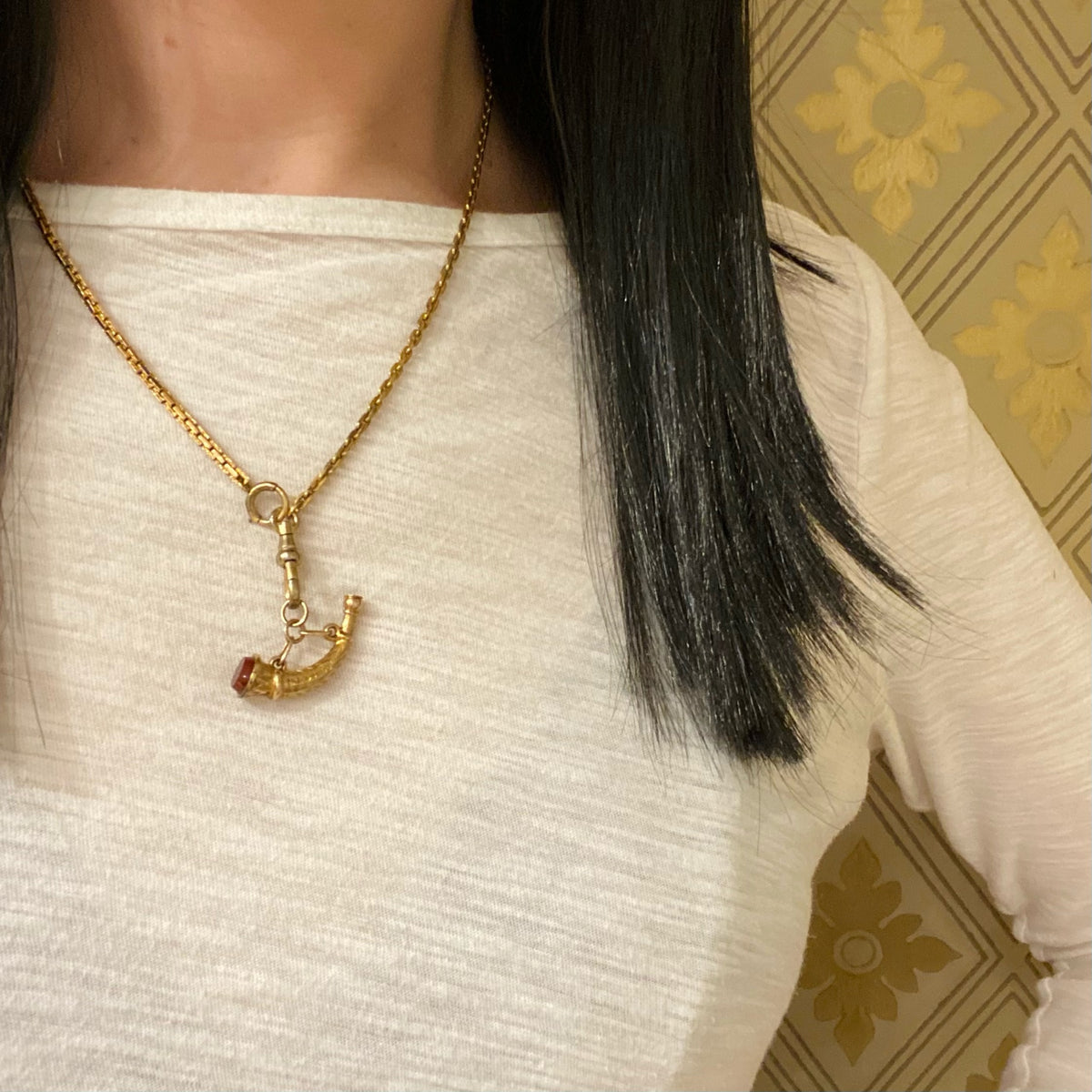 English Powder Horn Fob in Gold & Carnelian