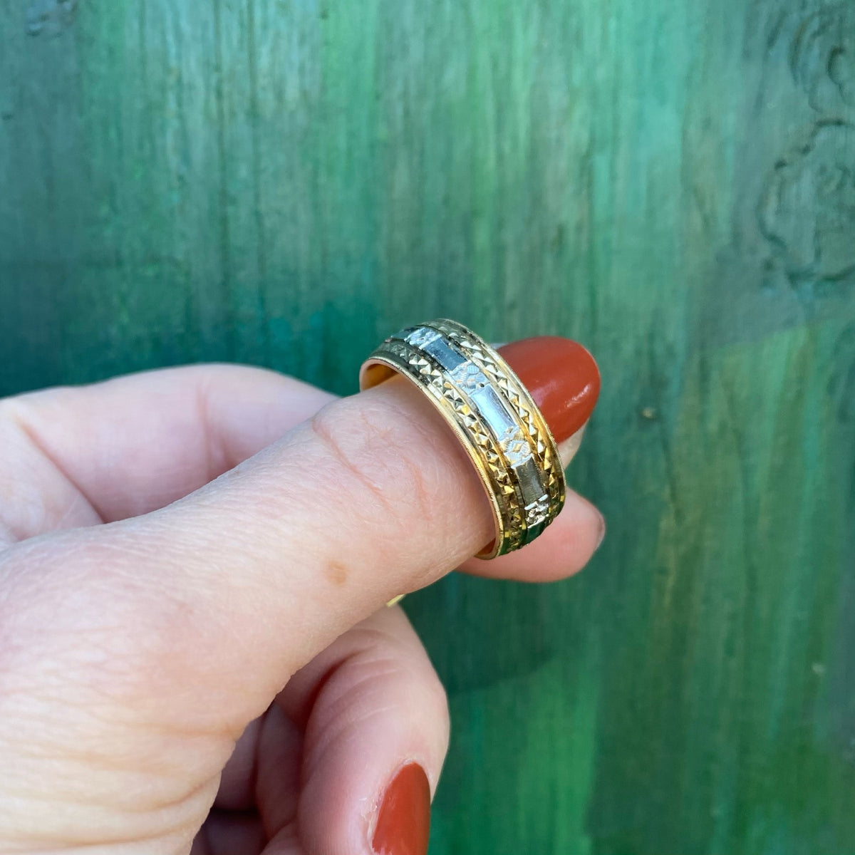 All the Details Gorgeous Vintage Wedding Band