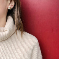 Elegant Vintage Pearl Earrings in White Gold
