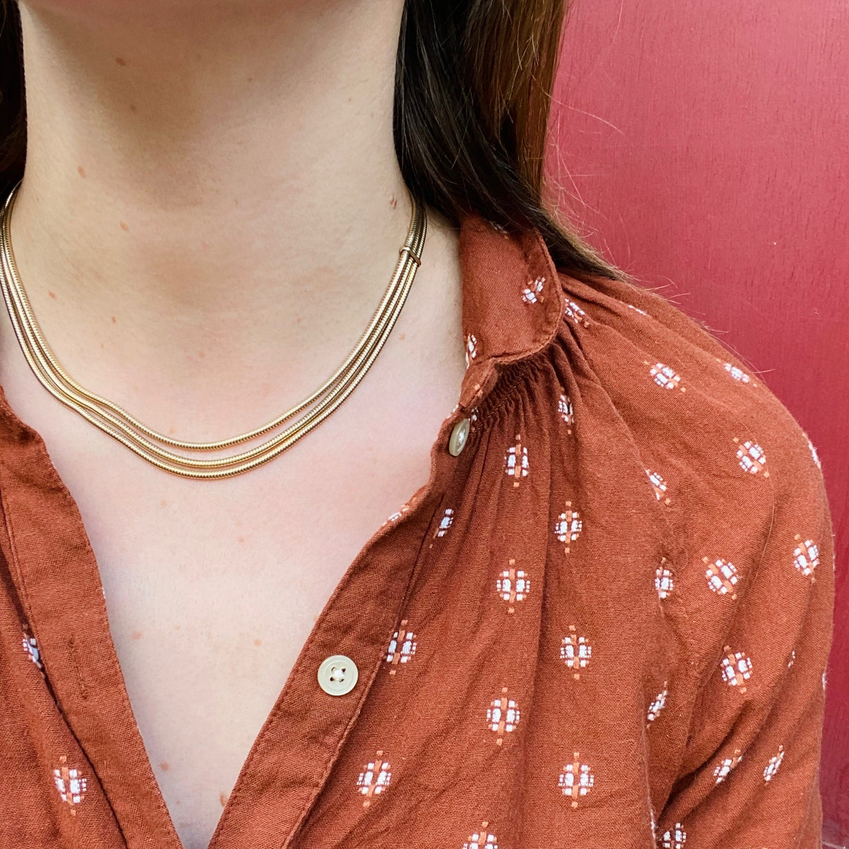 Sleek Retro Three Strand Gas Pipe Chain Necklace