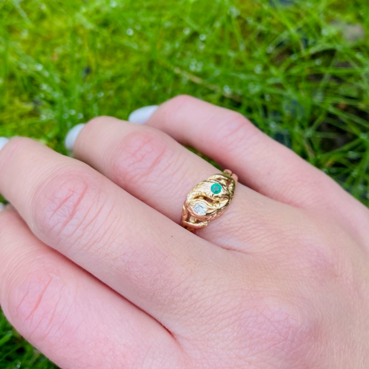 Double Snake Ring with Emerald & Diamond