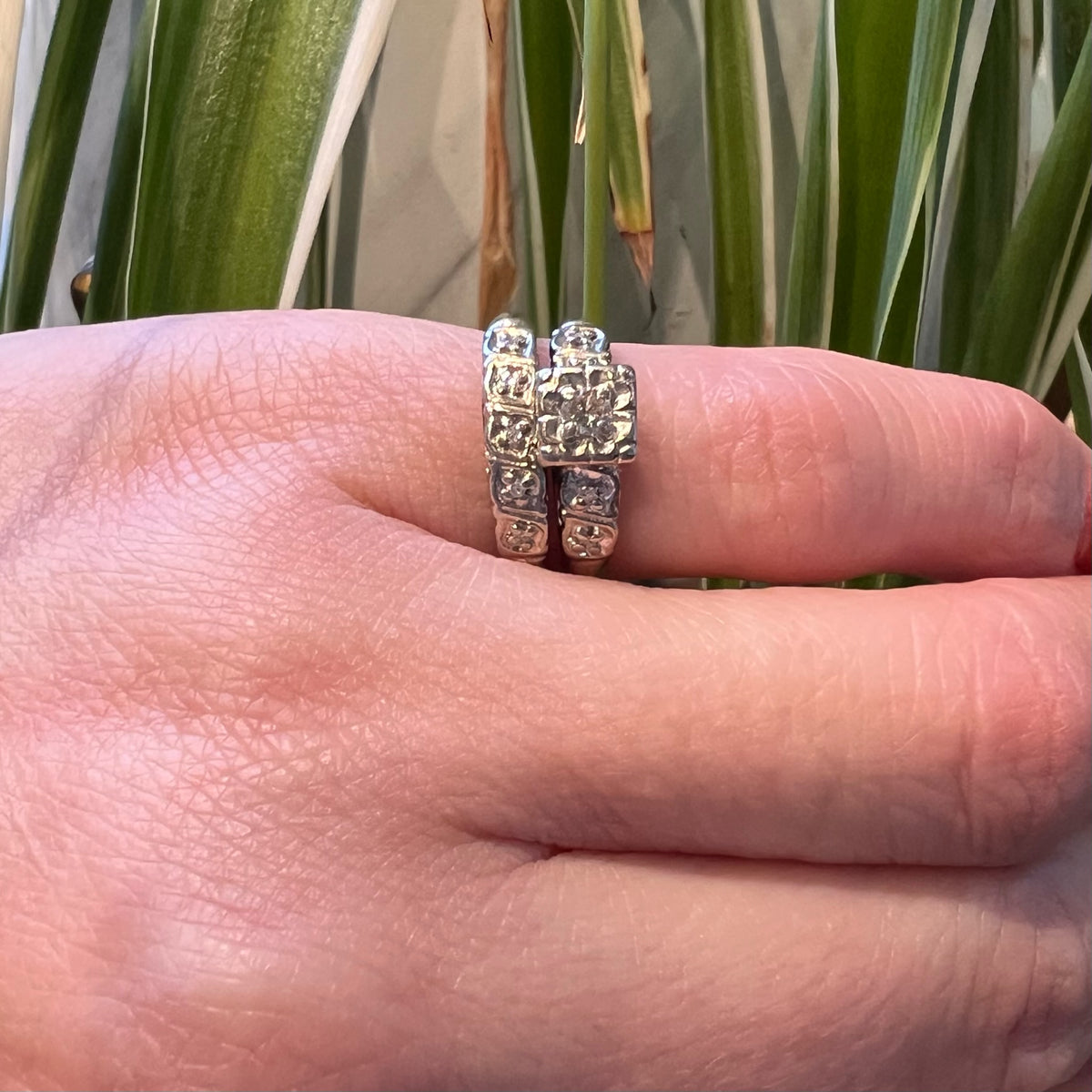 Sweet Diamond Wedding Set in White Gold