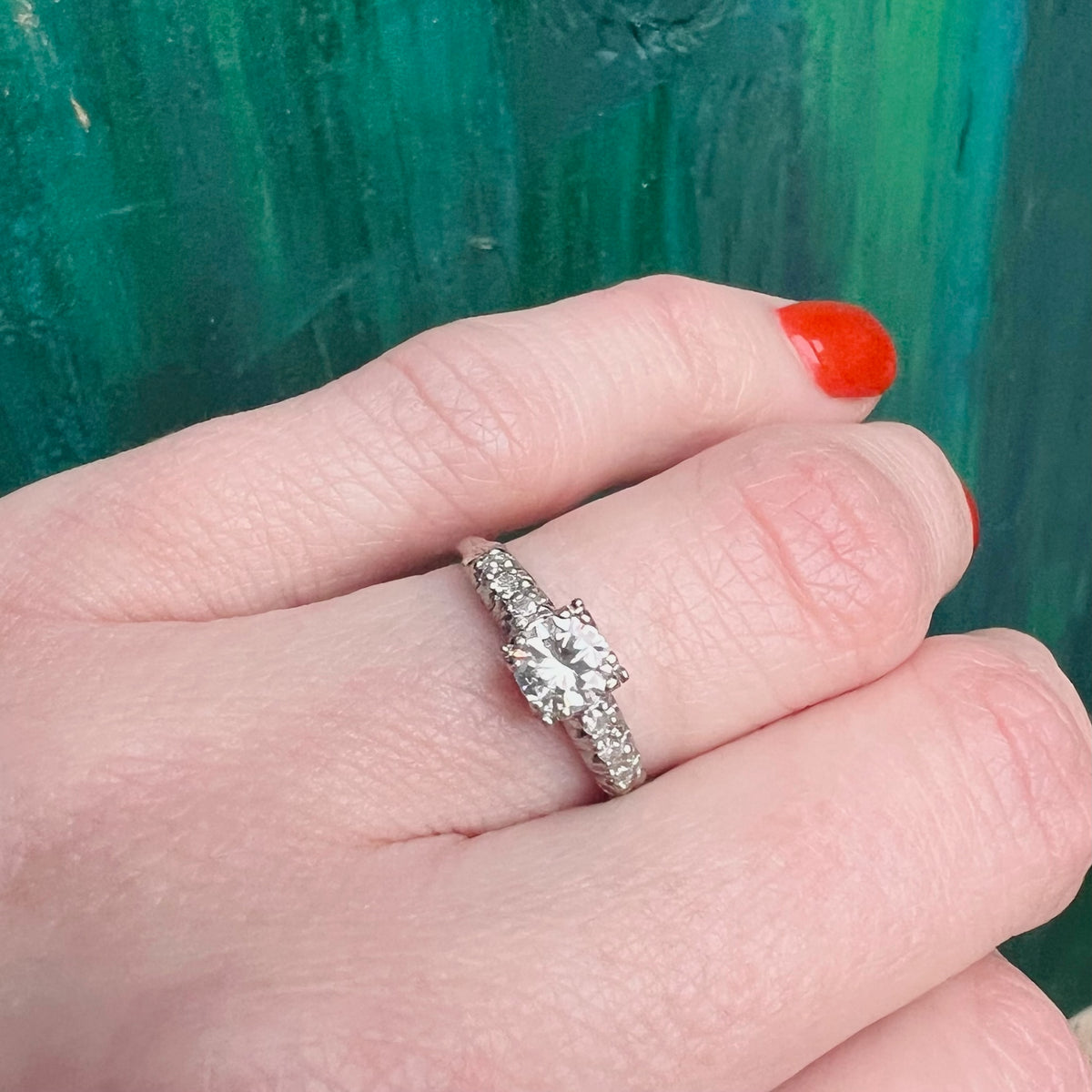 Sparkling 1940s White Gold & Diamond Engagement Ring