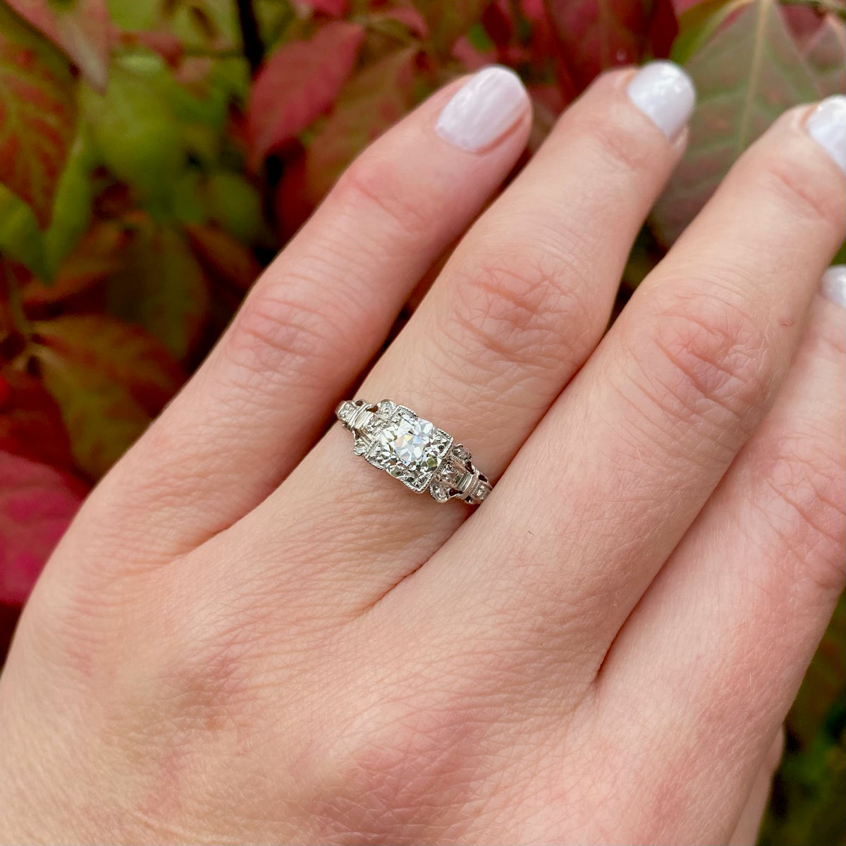 Dreamy Deco Diamond Ring with Openwork Detail