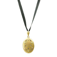 Lovely Oval Vintage Locket with Flowers