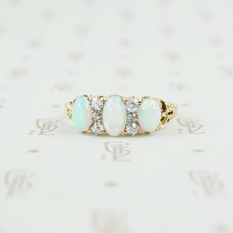 18k opal diamond ring