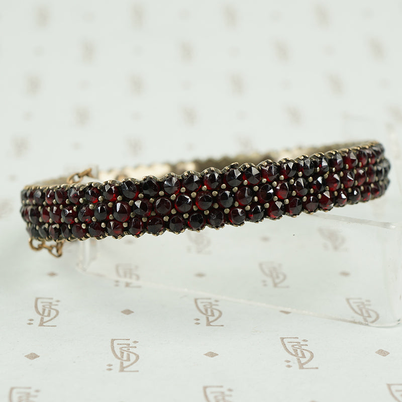 Dark Sparkle Vintage Bohemian Rosecut Garnet Bangle