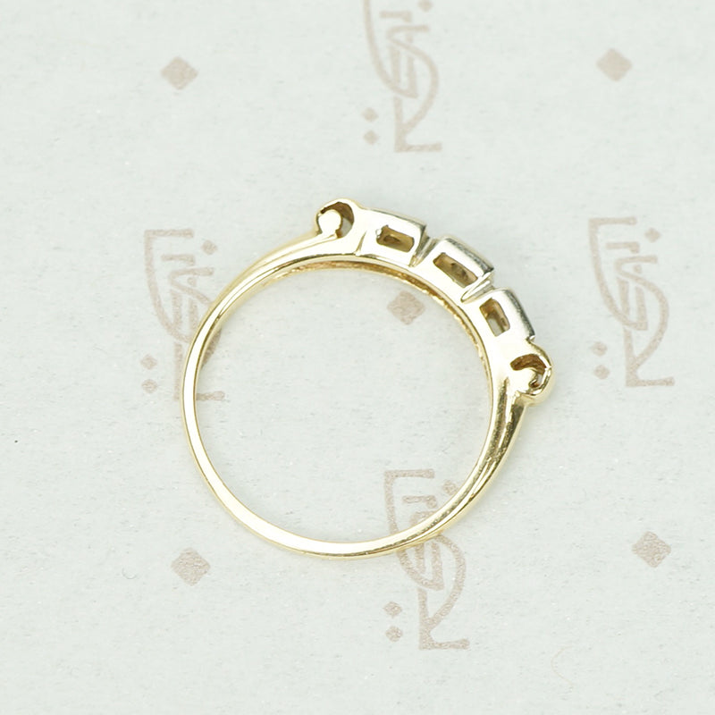Distinctive Vintage Diamond Band