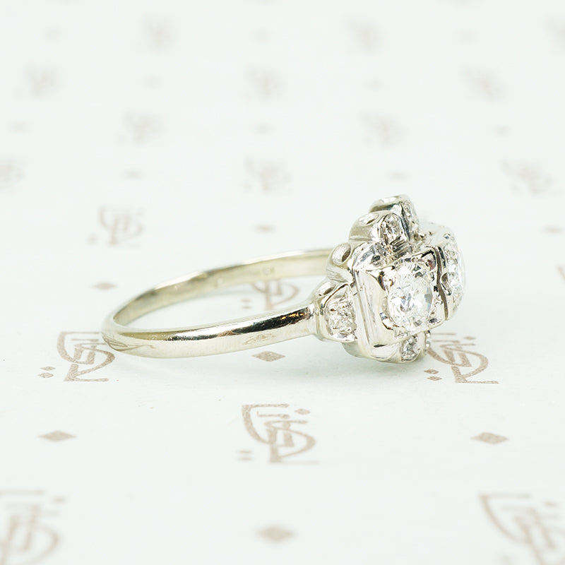 1930's Beauty 3 Stone White Gold Diamond Ring