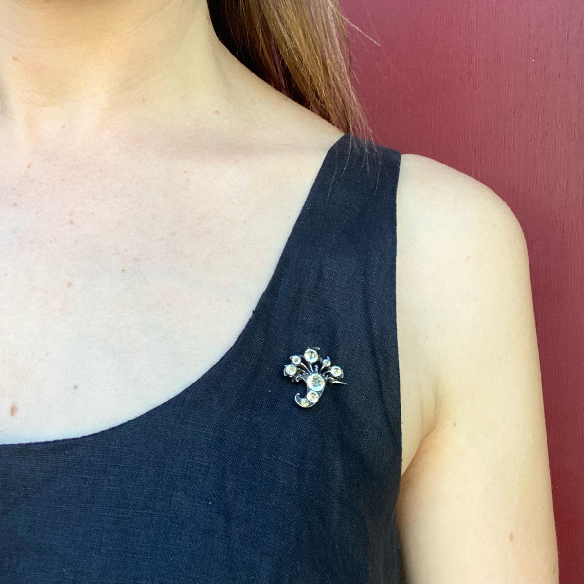 Wee Georgian Giardinetti Brooch in Silver & Black Dot Paste