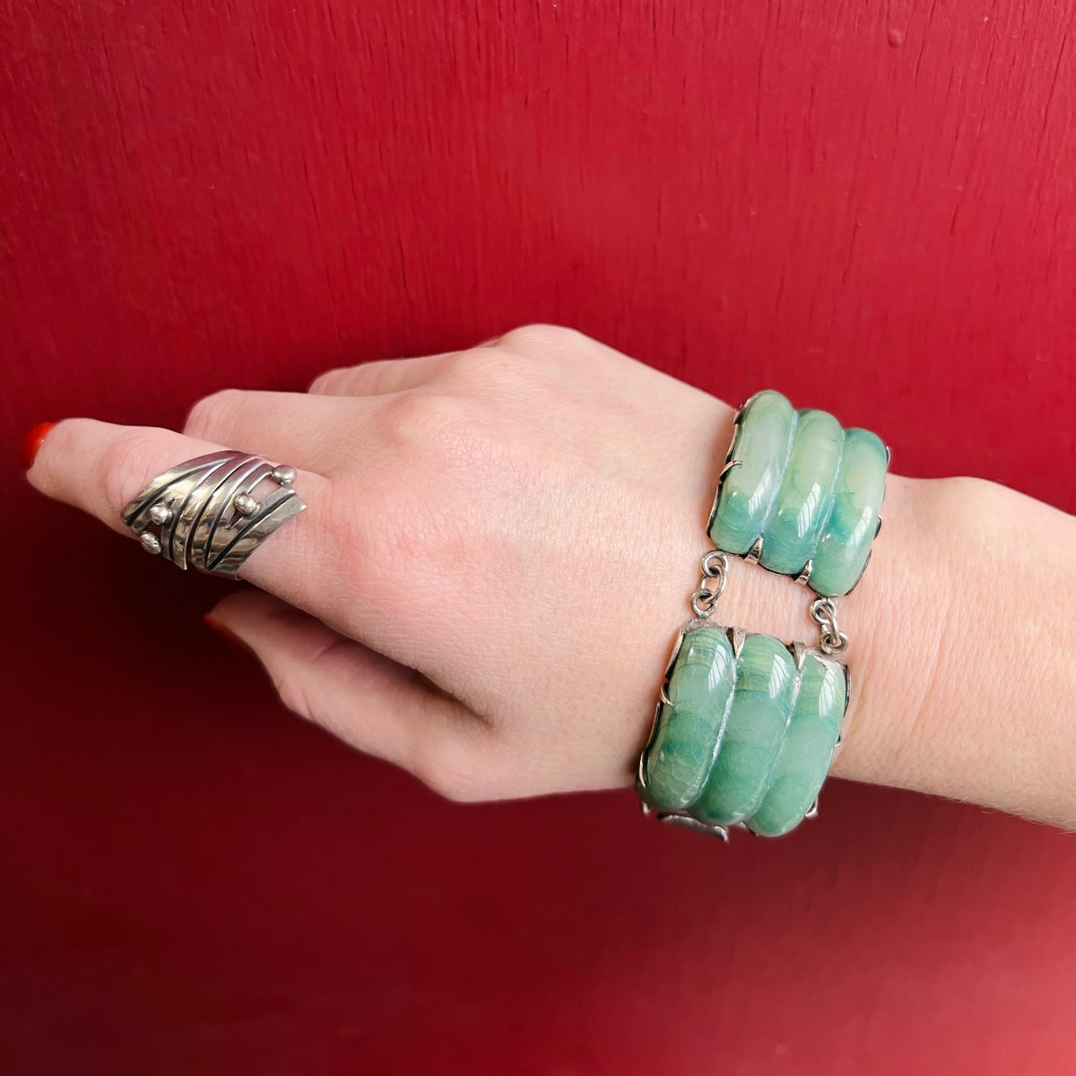 Glossy Mexican Greenstone In Gorgeous Silver Bracelet
