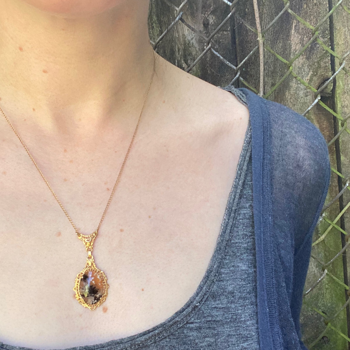 Ornate Agate in Filigree Necklace