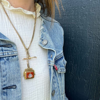 Lovely 15k Spinner Locket Fob