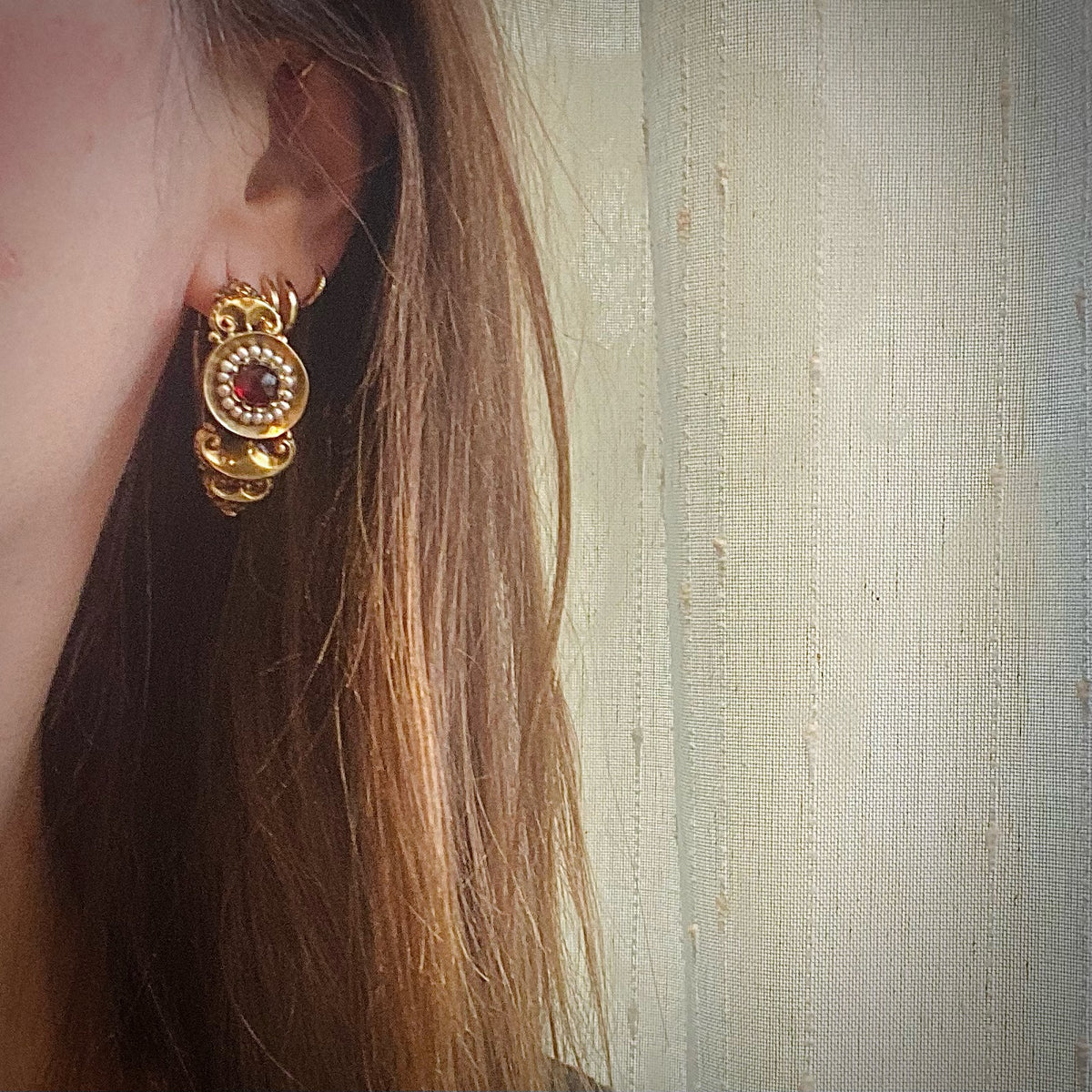 Poissarde 18k Gold Earrings Garnet and Pearl