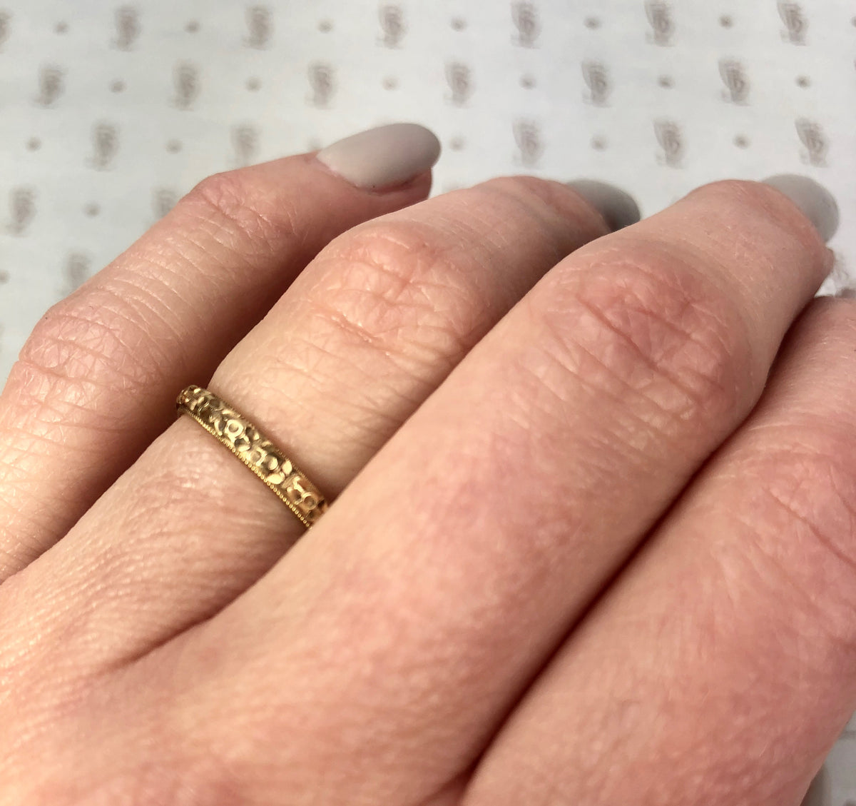 Perfect Vintage 14k Forget me Not Wedding Band