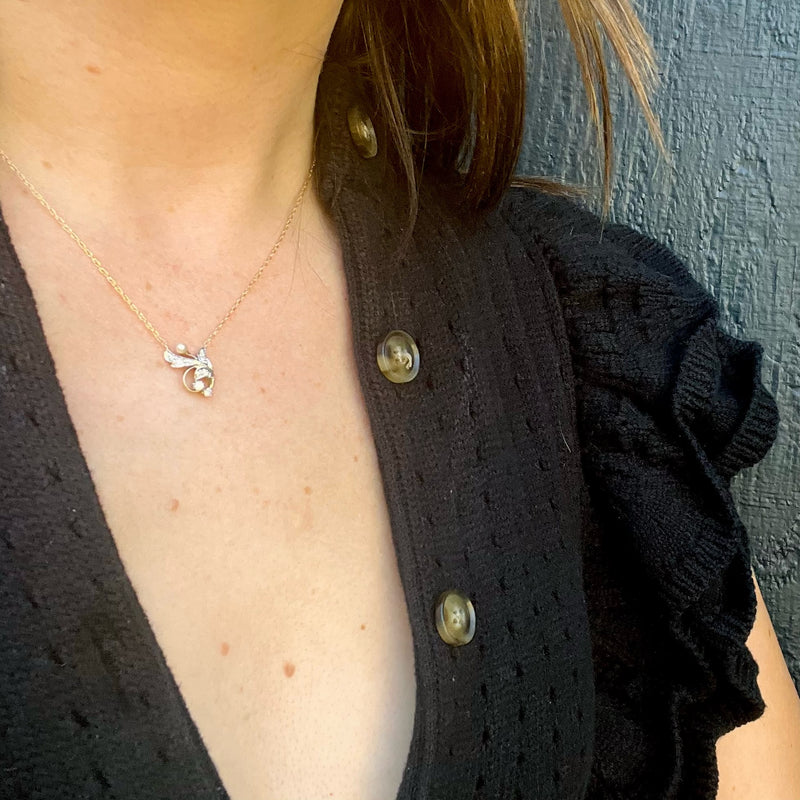 Jaunty Diamond & Pearl Foliate Necklace