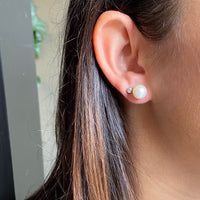Vintage 8.9mm Creamy Pearl Stud Earrings