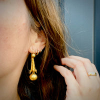 Etruscan Revival 15ct Gold Earrings with Lovely Movement