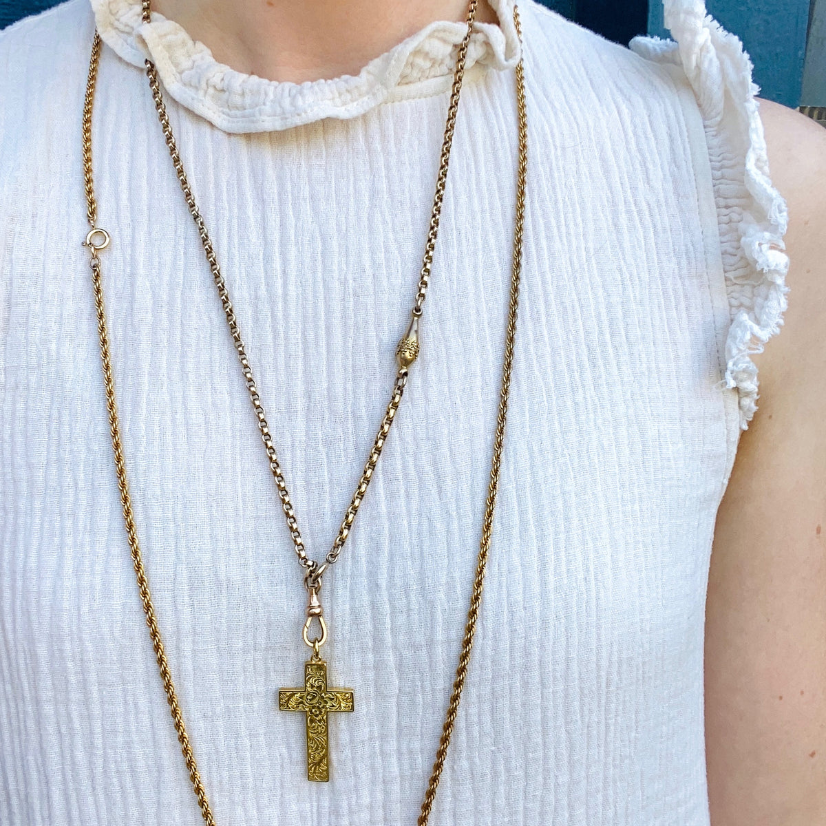 The Fancy Bit 9ct Swivel Hook Chain