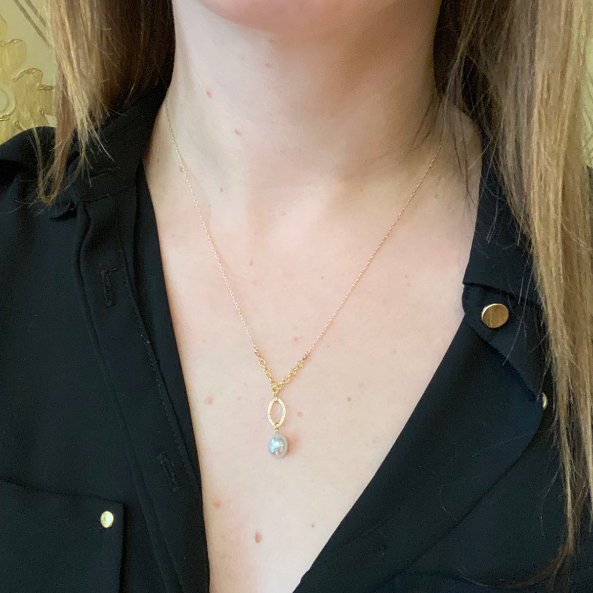 Vintage Pearl and Dimpled "O" Necklace by brunet