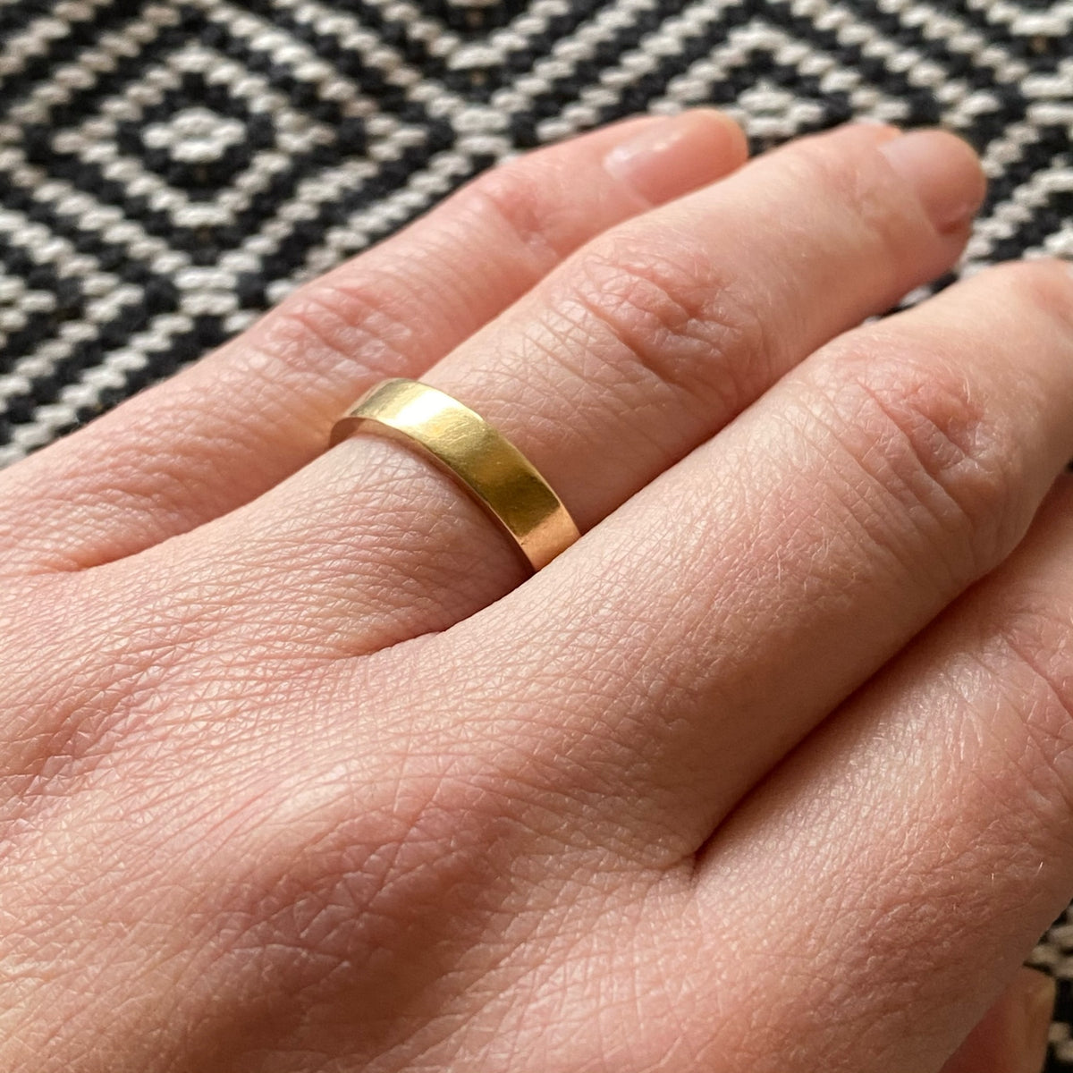 Heavy Flat 1970s Gold Wedding Band
