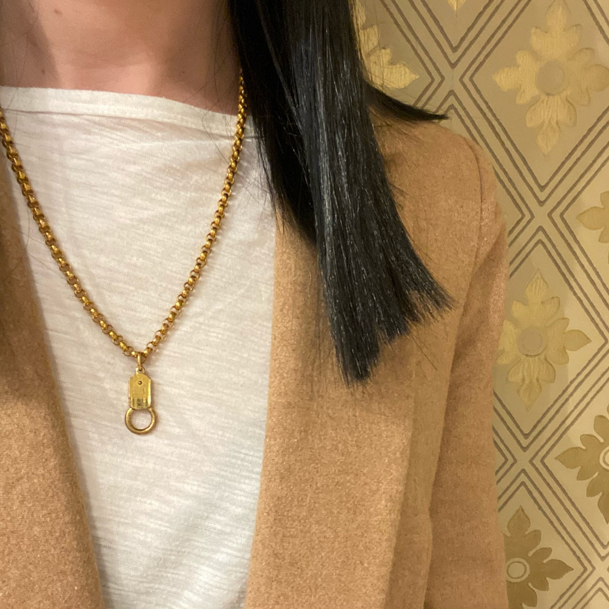 Rolling Link Chain with Unusual Charm Holder
