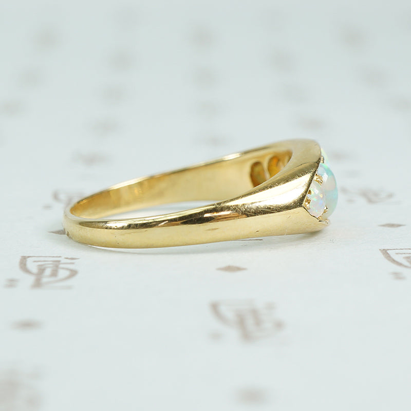 5 graduated opals in 18k yellow gold side view