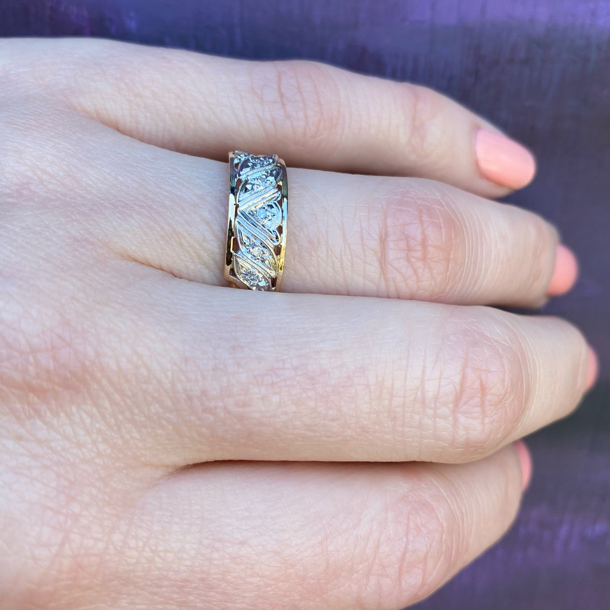 Fabulous Two Tone NOS Wide Retro Diamond Band