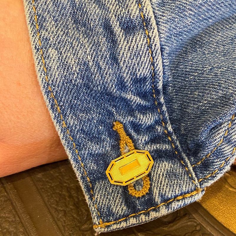 Vintage Gold Cufflinks with Flair