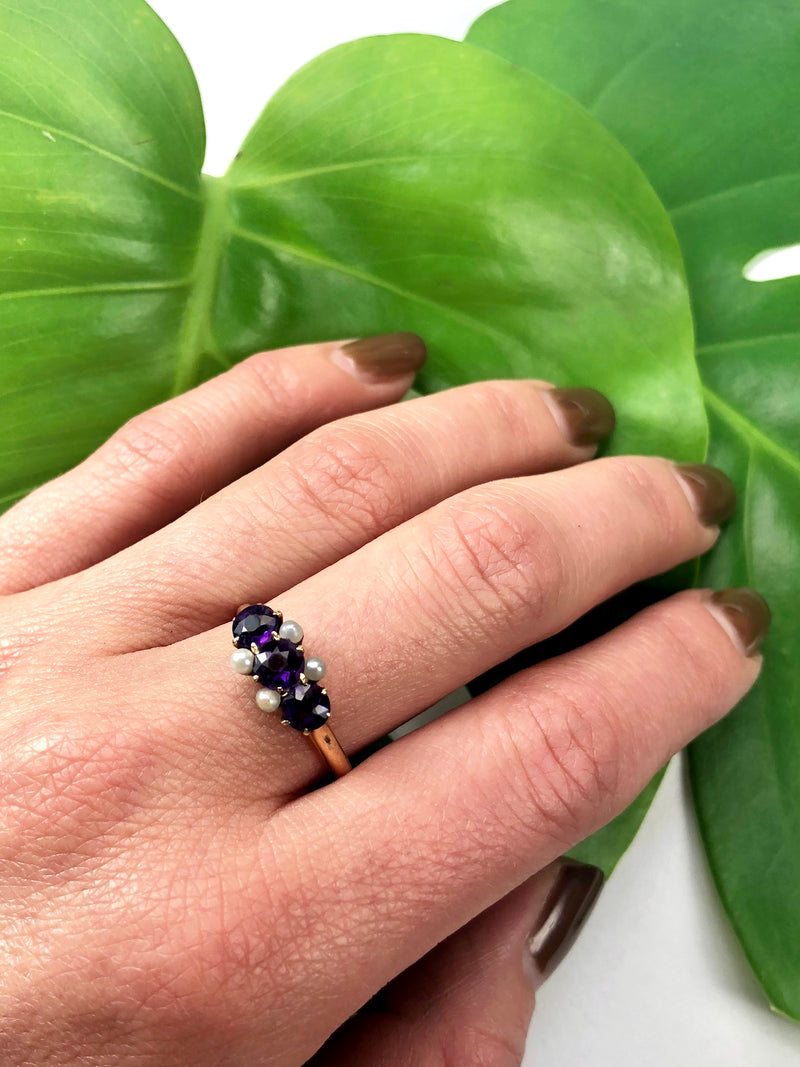 Victorian Ring with Amethysts and Pearls