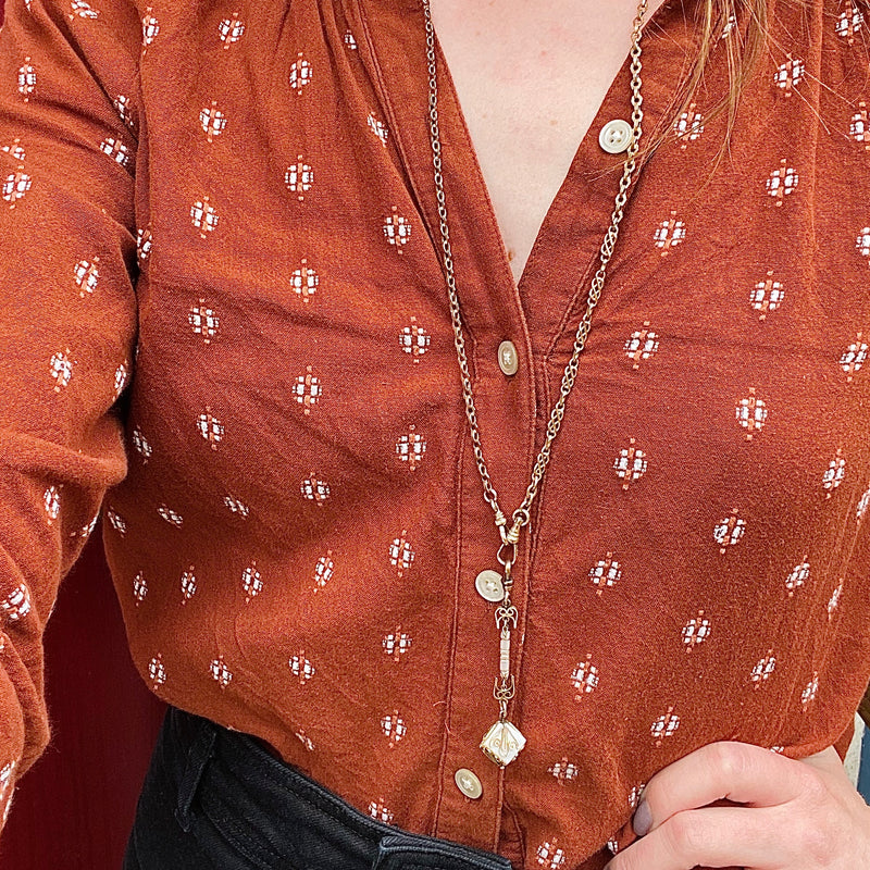 Fancy Mother of Pearl Fob Hook Drop by AI