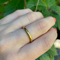 Vintage 18k Gold Band with Romantic Engraving