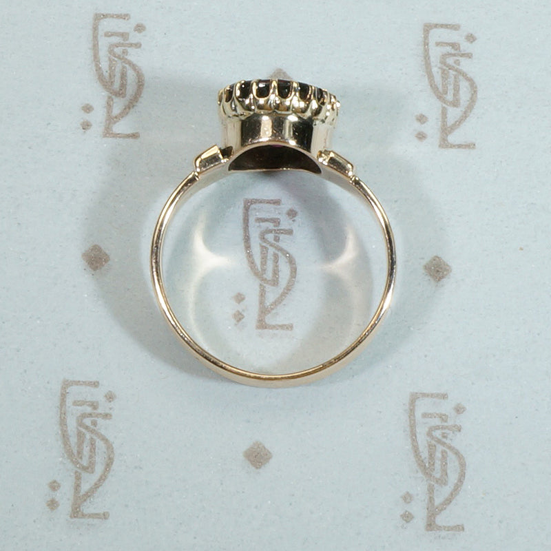 Glowing Oval Garnet in Gold 1880's Ring