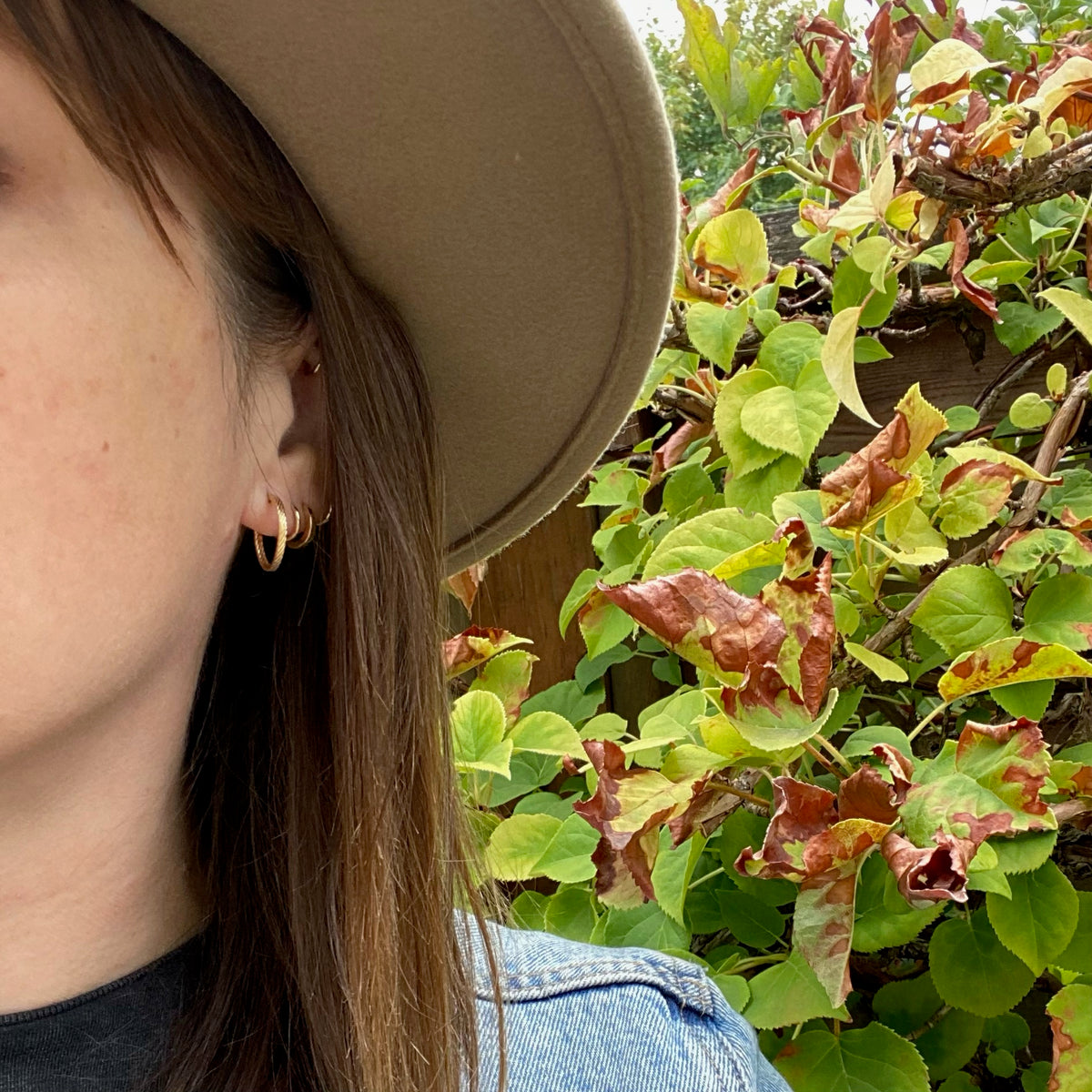 Fun Vintage Gold Hoop Earrings
