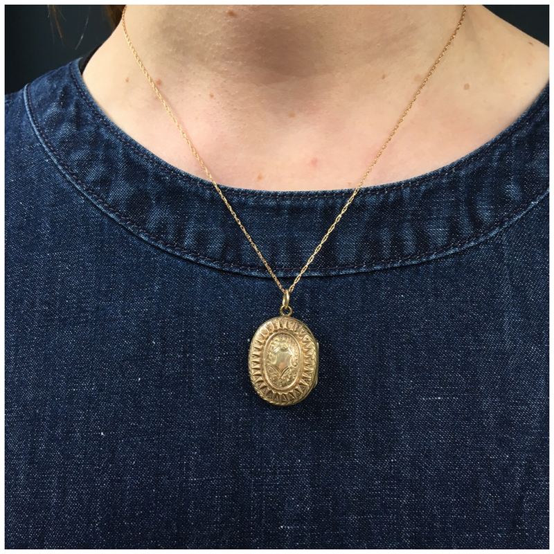 Charming Gold Victorian Locket