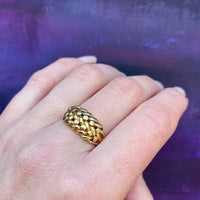 English 18ct Braid & Ball Keeper Ring