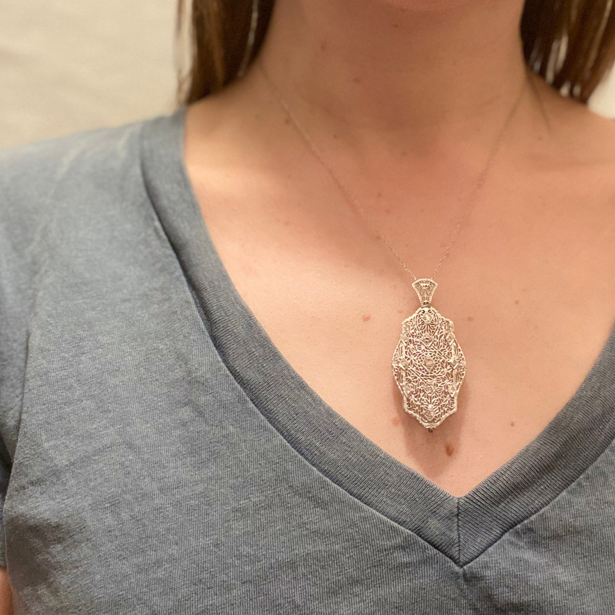 Convertible Pin Pendant Diamond Filigree Jewel