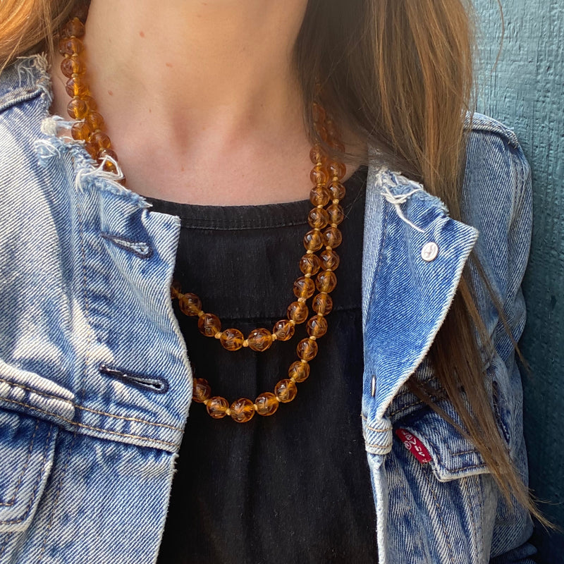 Carved Peking Glass Bead Necklace